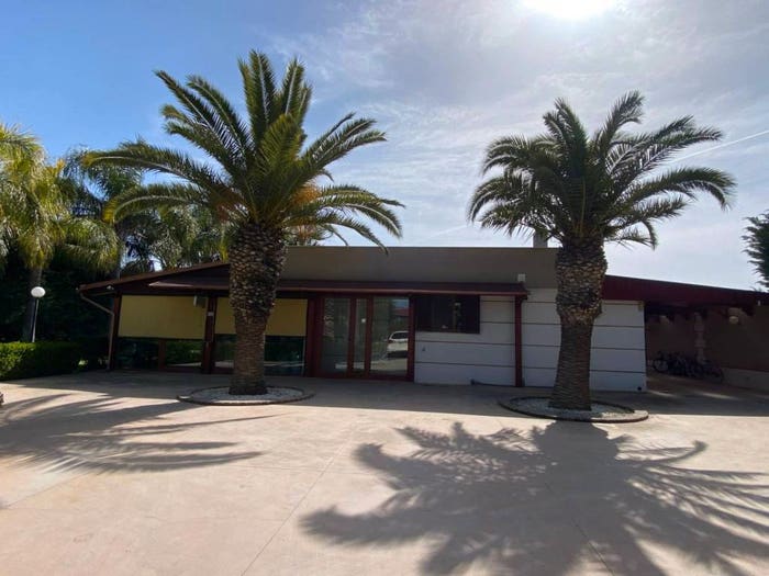 Casa con 5 locali in vendita in Via Vecchia Corato, Bisceglie