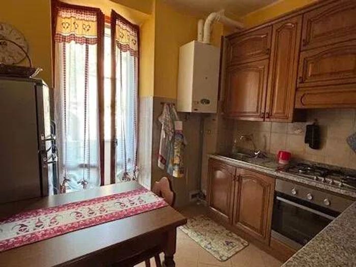 Appartamento bilocale in vendita in Piazza Sant'Ambrogio, San Giovanni San Bernardino, Bettola