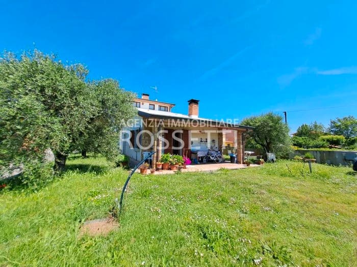 Casa con 6 locali in vendita in Stabbia, Cerreto Guidi