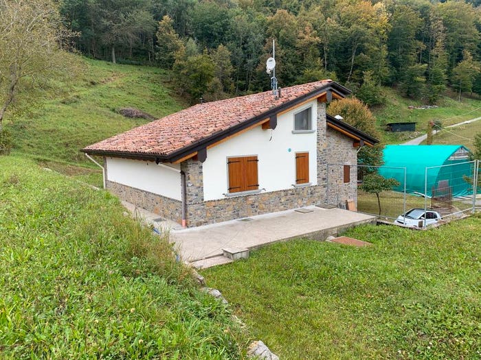 Casa trilocale in vendita in Via Forcellina, Taleggio
