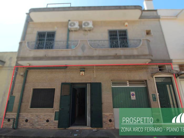 Casa trilocale in vendita in Via Ippolito Pindemonte, Mesagne