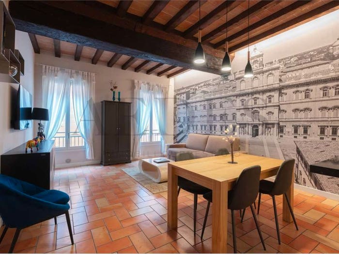 Appartamento quadrilocale in vendita in Centro Storico, Modena