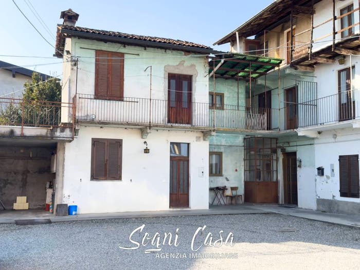 Casa con 5 locali in vendita in Via Guglielmo Marconi, Mezzomerico