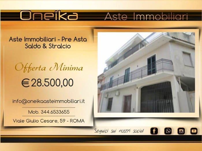 Appartamento con 5 locali in vendita in Via Pier Capponi, Marcianise