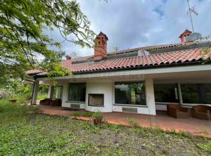 Casa con 6 locali in vendita in Strada Cenasco, Revigliasco Maddalena, Moncalieri