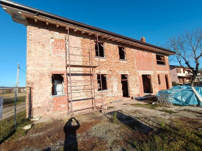 Casa quadrilocale in vendita in Via Settembre, Centro, Mortara