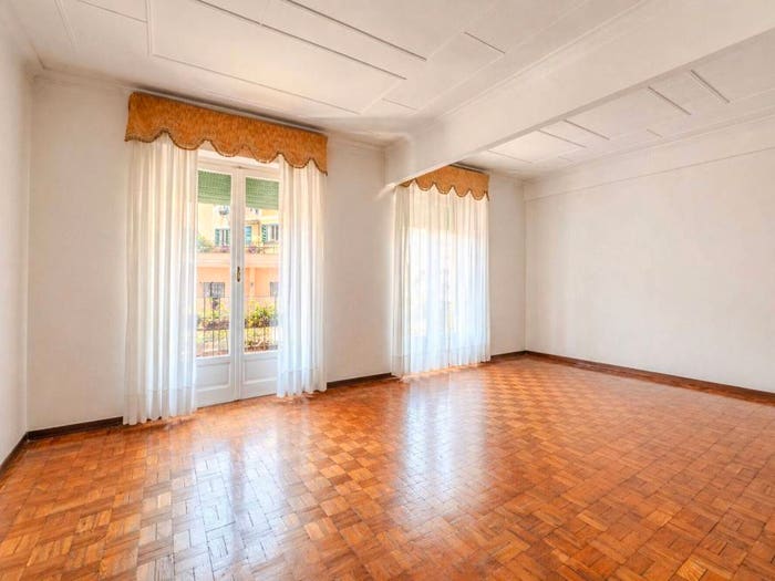 Appartamento con 6 locali in vendita in Nervi, Genova