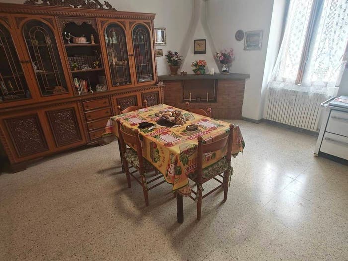 Casa con 5 locali in vendita in Centro, Collevecchio