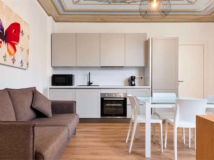 Appartamento quadrilocale in vendita in Corso Dante Alighieri, Centro, Alassio
