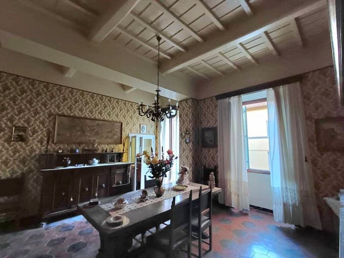 Appartamento con 6 locali in vendita in Via Filippo Nicolai, Centro, Caprarola