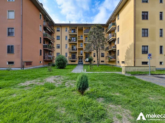 Appartamento trilocale in vendita in Via Don Gnocchi, Villa Bissone, San Zenone al Lambro