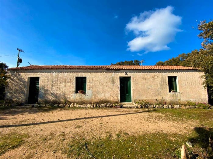 Casa con 5 locali in vendita in L'Albitu No Number, Aglientu