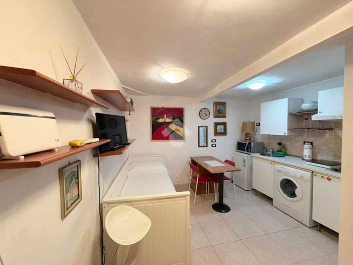 Appartamento monolocale in affitto in Vico Vegetti, Molo, Genova