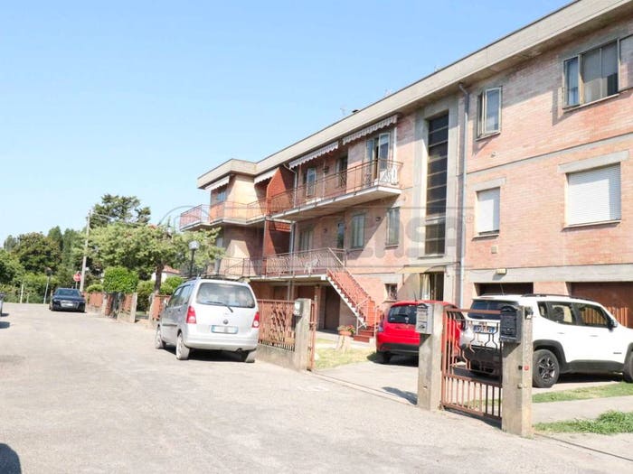 Appartamento con 5 locali in vendita in Via Alcide de Gasperi, Centro, Bondeno