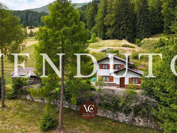 Casa trilocale in vendita in Strada Comunale CanaiDesene, Ronchi Valsugana