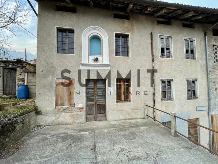Casa trilocale in vendita in Centro, Valli del Pasubio