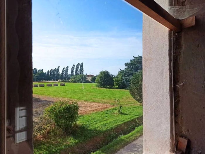 Casa quadrilocale in vendita in Strada Pontelupo, Lemignano, Collecchio