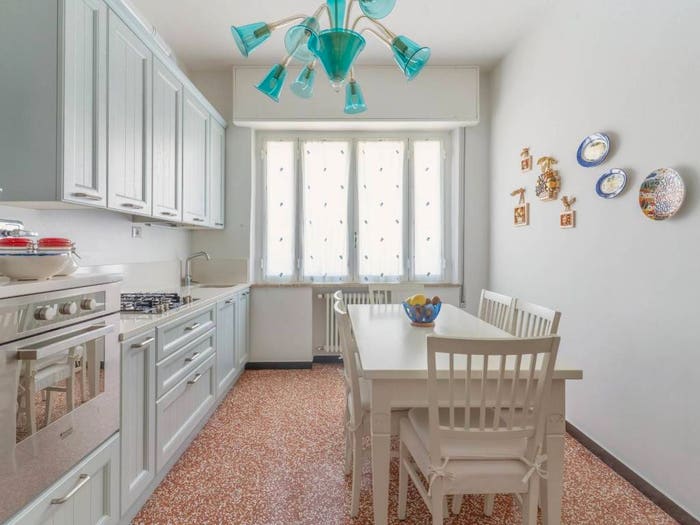 Appartamento trilocale in vendita in via dei Seirullo, Centro, Albisola Superiore