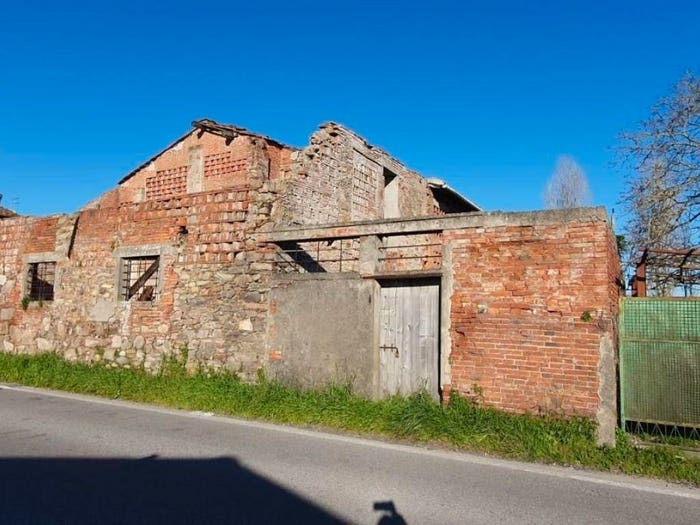 Casa quadrilocale in vendita in Via dei Baccioni, Tassignano Paganico, Capannori