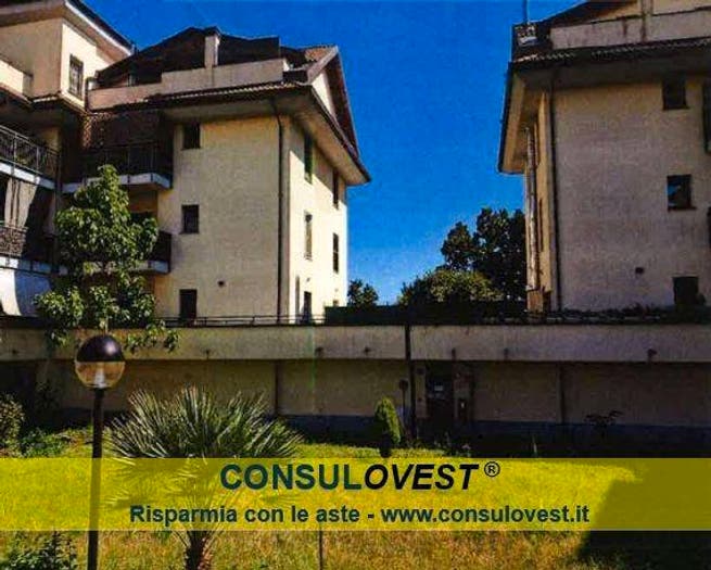 Appartamento bilocale in vendita in Via Papa Giovanni Paolo II, Landriano