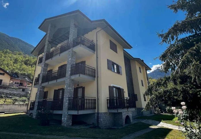 Appartamento quadrilocale in vendita in Centro, Aymavilles