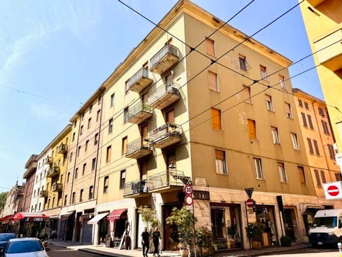 Appartamento trilocale in vendita in Via Giambattista Borghesi, Centro Storico, Parma