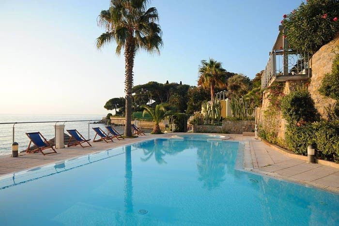 Casa bilocale in vendita in Centro, Bordighera