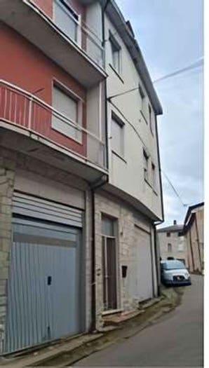 Appartamento bilocale in vendita in Via Orefici, Centro, Rovescala