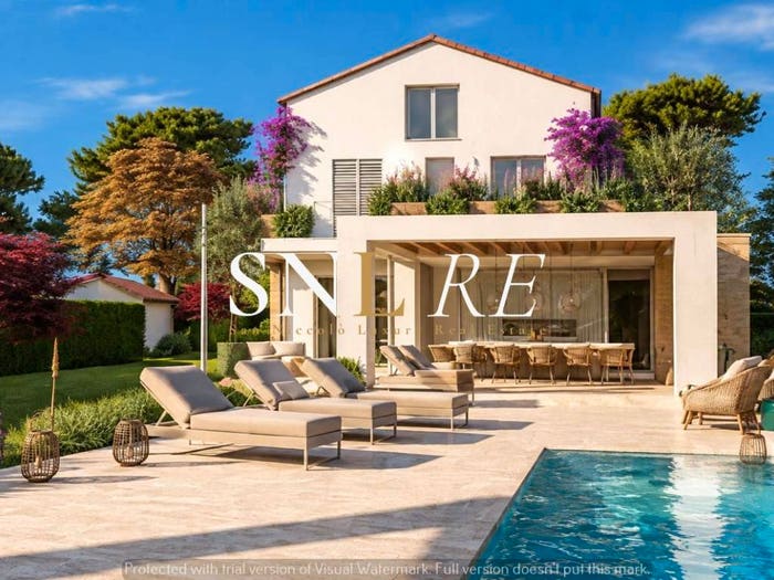 Casa con 6 locali in vendita in Via Versilia, Vittoria Apuana, Forte dei Marmi