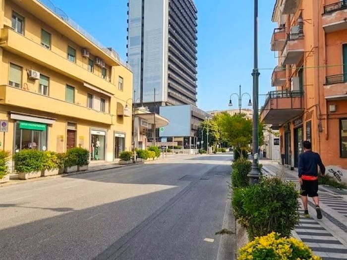 Appartamento trilocale in vendita in Via Aldo Moro, Tribunale, Frosinone