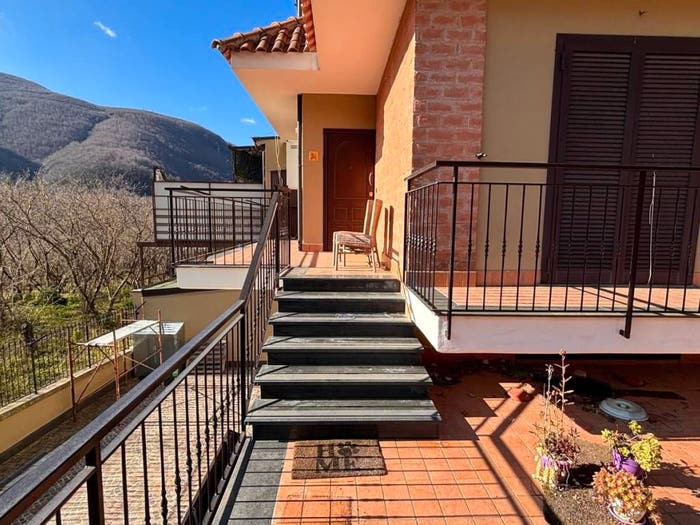 Casa trilocale in vendita in Via Gaudi, Monteforte Irpino