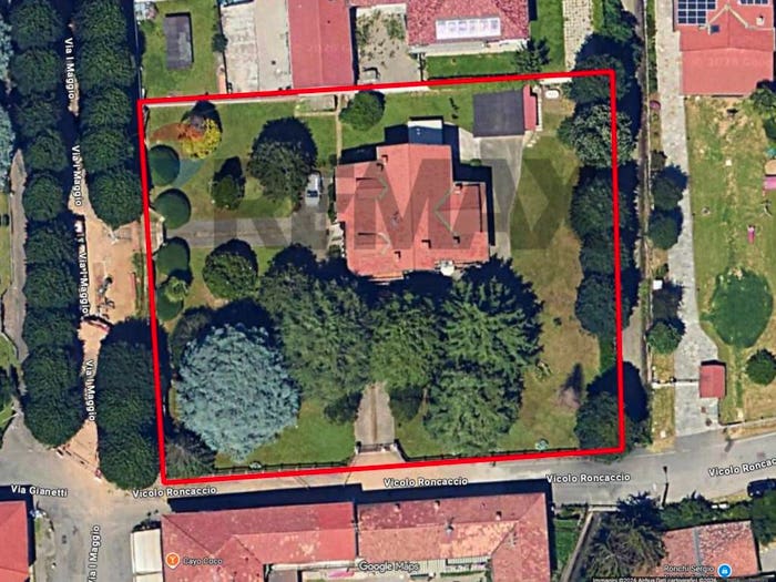 Casa con 6 locali in vendita in via I maggio, Centro, Ceriano Laghetto