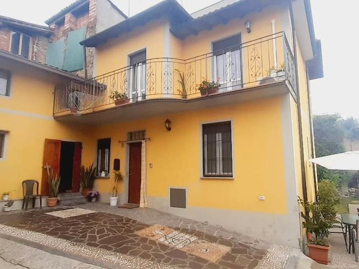Casa quadrilocale in vendita in Via Giacomo Matteotti, Centro, Santa Giuletta