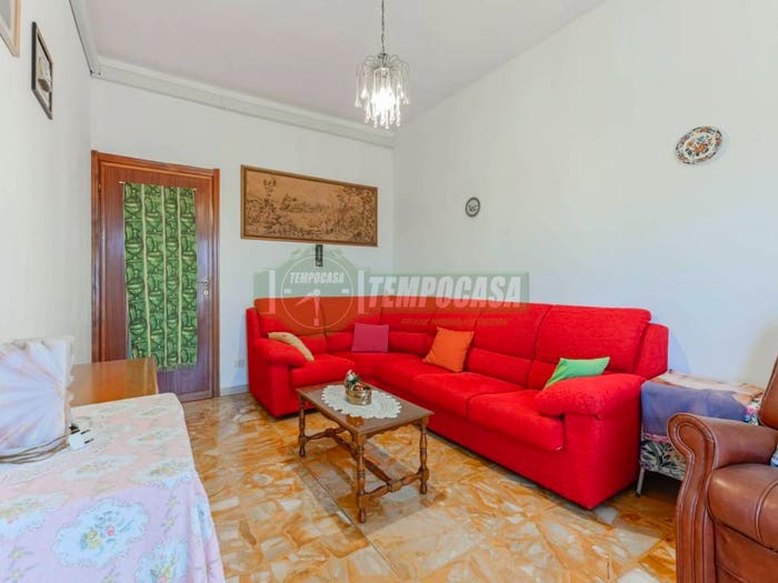Appartamento quadrilocale in vendita in Via Piave, Roncello