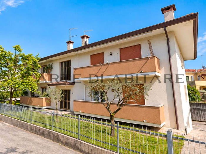 Appartamento quadrilocale in vendita in Enrico Fermi, Centro, Cittadella