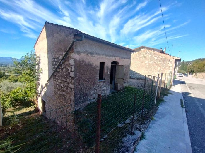 Casa bilocale in vendita in Via Santa Maria Nuova, Centro, Roccasecca