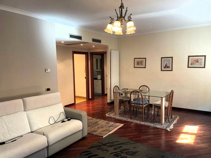 Appartamento trilocale in vendita in Via Santa Maria del Sole, Centro Storico, Lodi