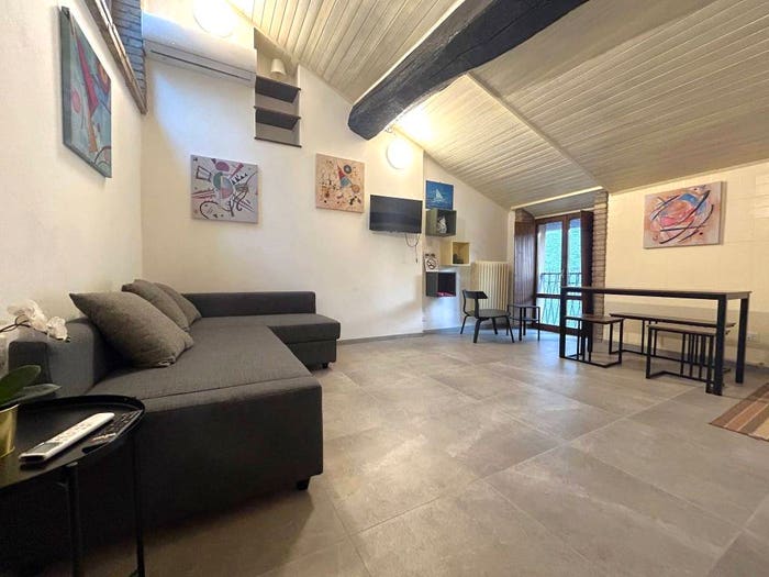 Casa bilocale in vendita in Borgo San Silvestro, Centro Storico, Parma