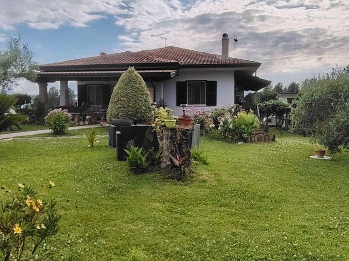 Casa con 6 locali in vendita in Via Fontana Colasanti, Alatri