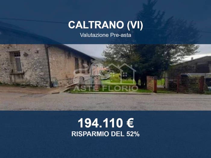 Casa con 6 locali in vendita in Via Carlassare, Centro, Caltrano