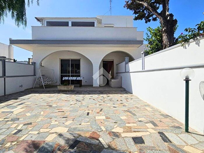 Casa con 6 locali in vendita in Via atene, La Strea, Porto Cesareo