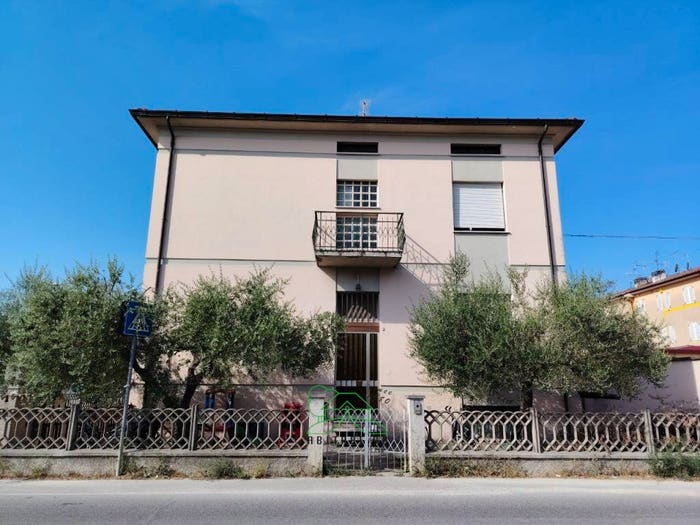 Appartamento con 5 locali in vendita in VIA DEL CASELLO, Lucrezia, Cartoceto