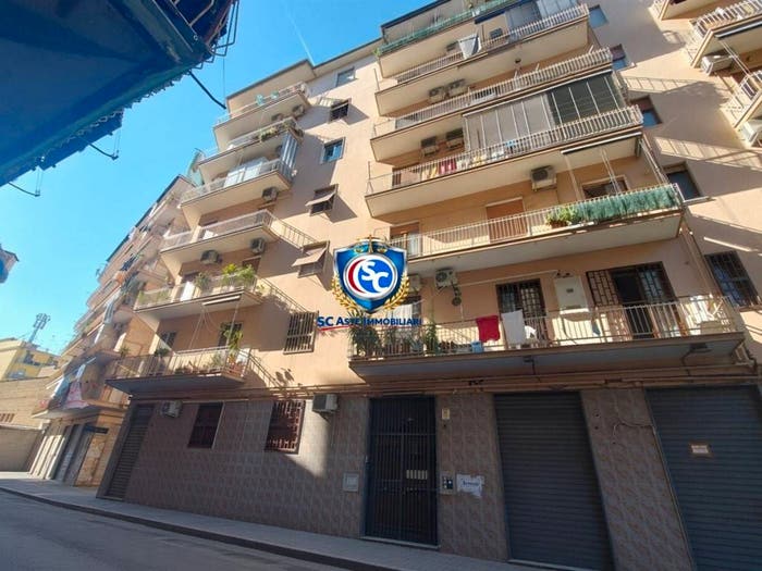 Appartamento trilocale in vendita in Traversa Fosso del Lupo, Secondigliano, Napoli