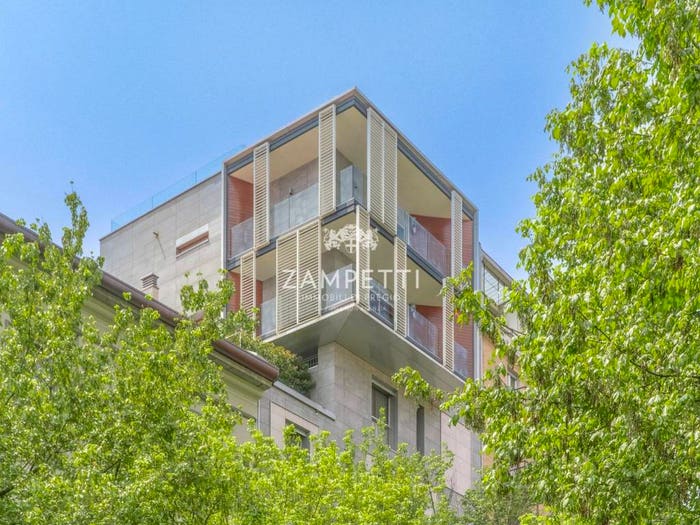 Casa con 6 locali in vendita in Via Francesco Londonio, Paolo Sarpi, Milano