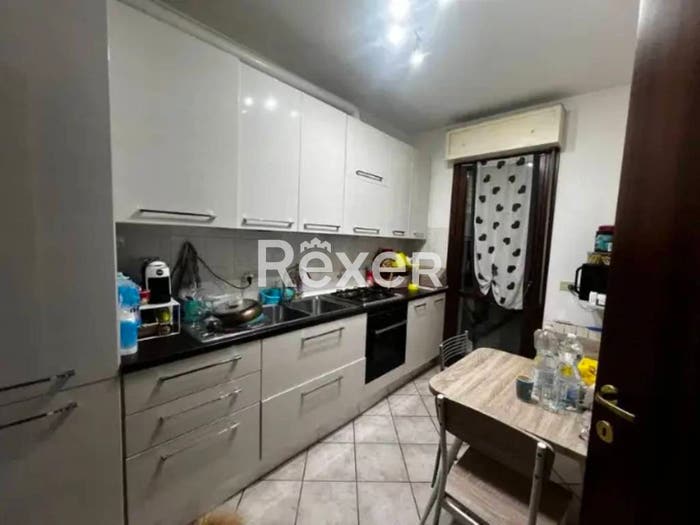 Appartamento trilocale in vendita in Via Carriona, Stadio Sant'Antonio Marasio, Carrara