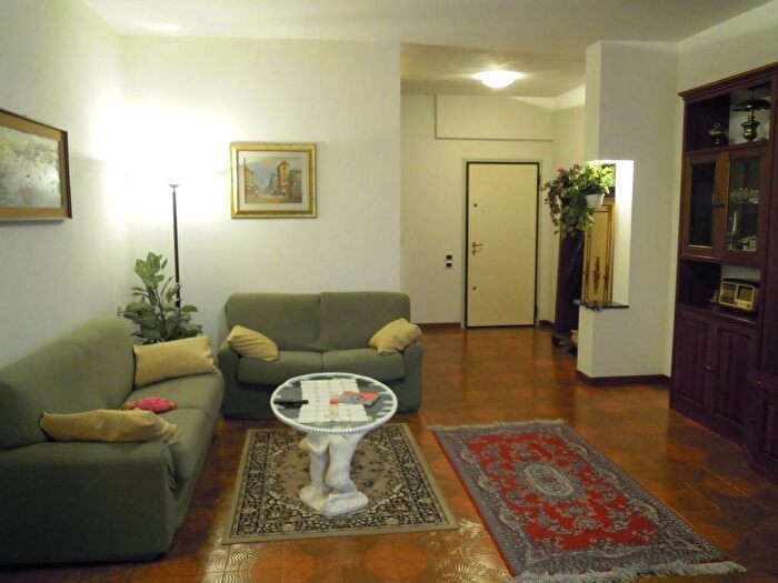 Appartamento quadrilocale in vendita in Le Grazie, Ancona
