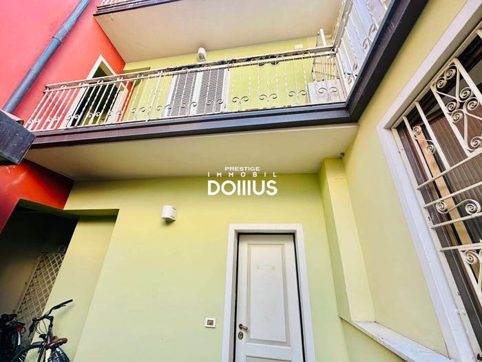 Appartamento bilocale in vendita in Piazza Giuseppe Garibaldi, Centro Storico, Desenzano del Garda