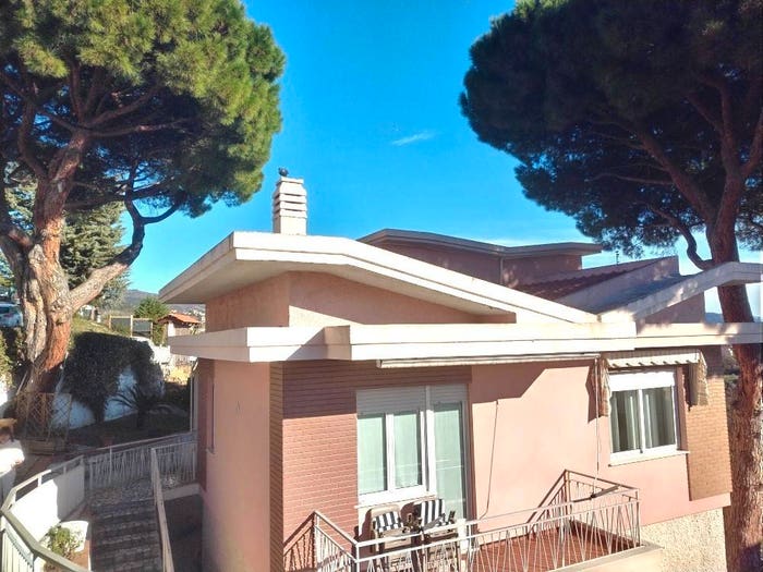 Casa con 6 locali in vendita in Via per Pineland, Borghetto Santo Spirito