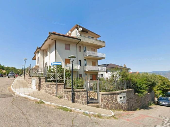 Appartamento quadrilocale in vendita in Via dell'Unità, Andreotta, Castrolibero
