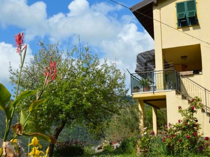 Casa bilocale in vendita in Via Pino, Centro, Uscio